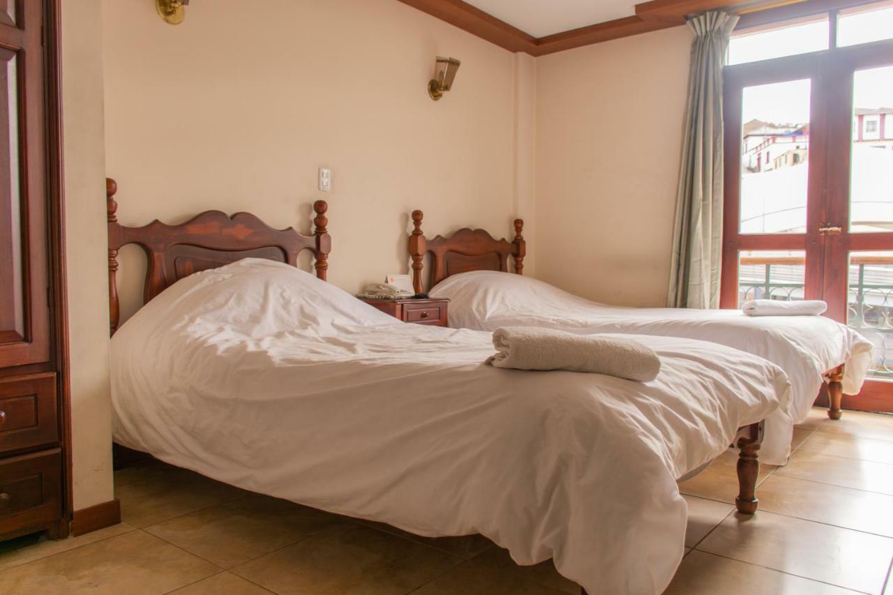 Hotel Cumanda Alfaro المظهر الخارجي الصورة