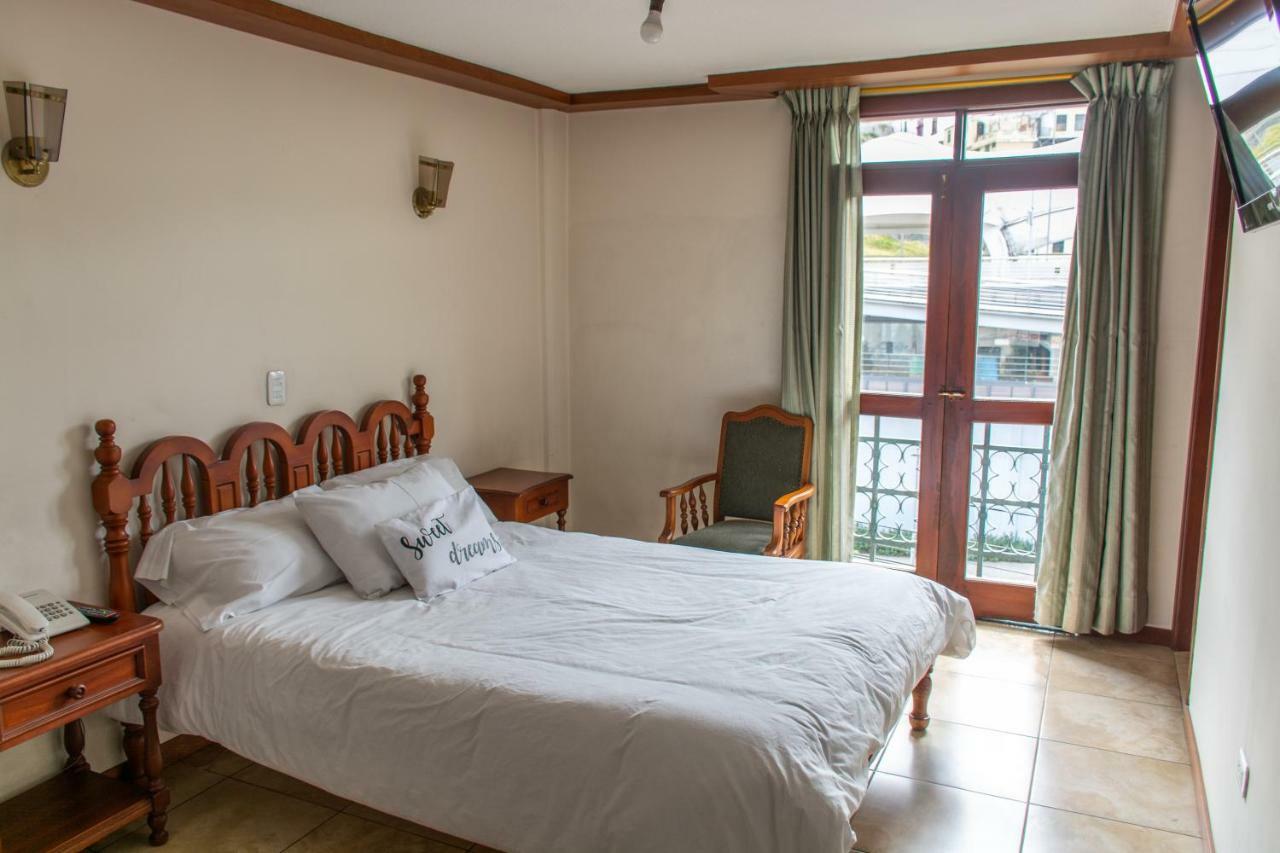 Hotel Cumanda Alfaro المظهر الخارجي الصورة