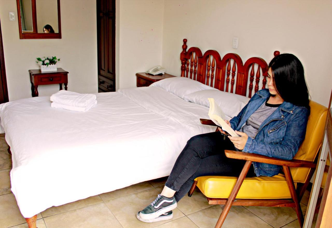 Hotel Cumanda Alfaro المظهر الخارجي الصورة