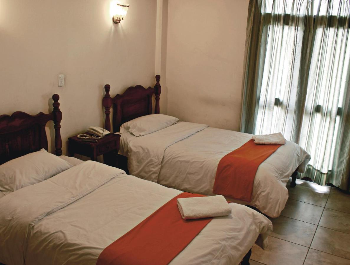Hotel Cumanda Alfaro المظهر الخارجي الصورة